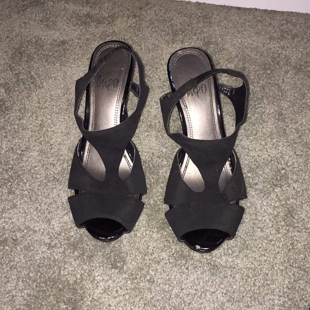 Black heels